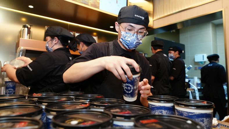 上市首秀后,霸王茶姬能睡个好觉了